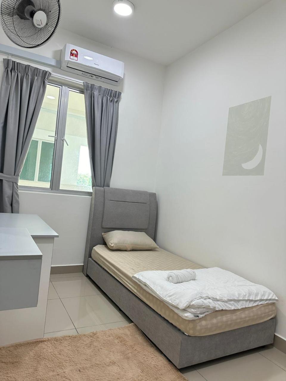 Pangsapuri Bayu Temiang - 5pax Pool View Seremban